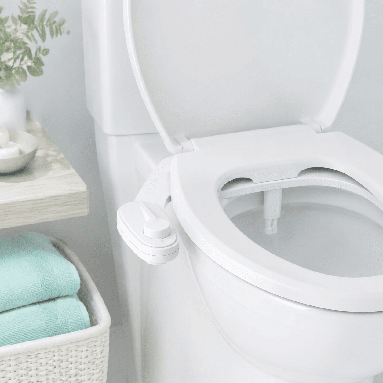 Non-Electric Bidet Attachment view 1
